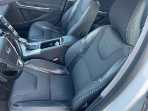 Volvo V60 R-Design