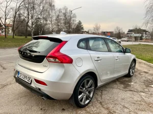 Volvo V40 Momentum