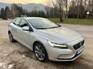 Volvo V40 Momentum