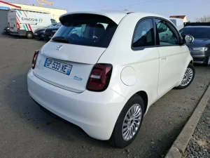 Fiat 500e Само 13000 км