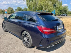 Mercedes-Benz CLA 180